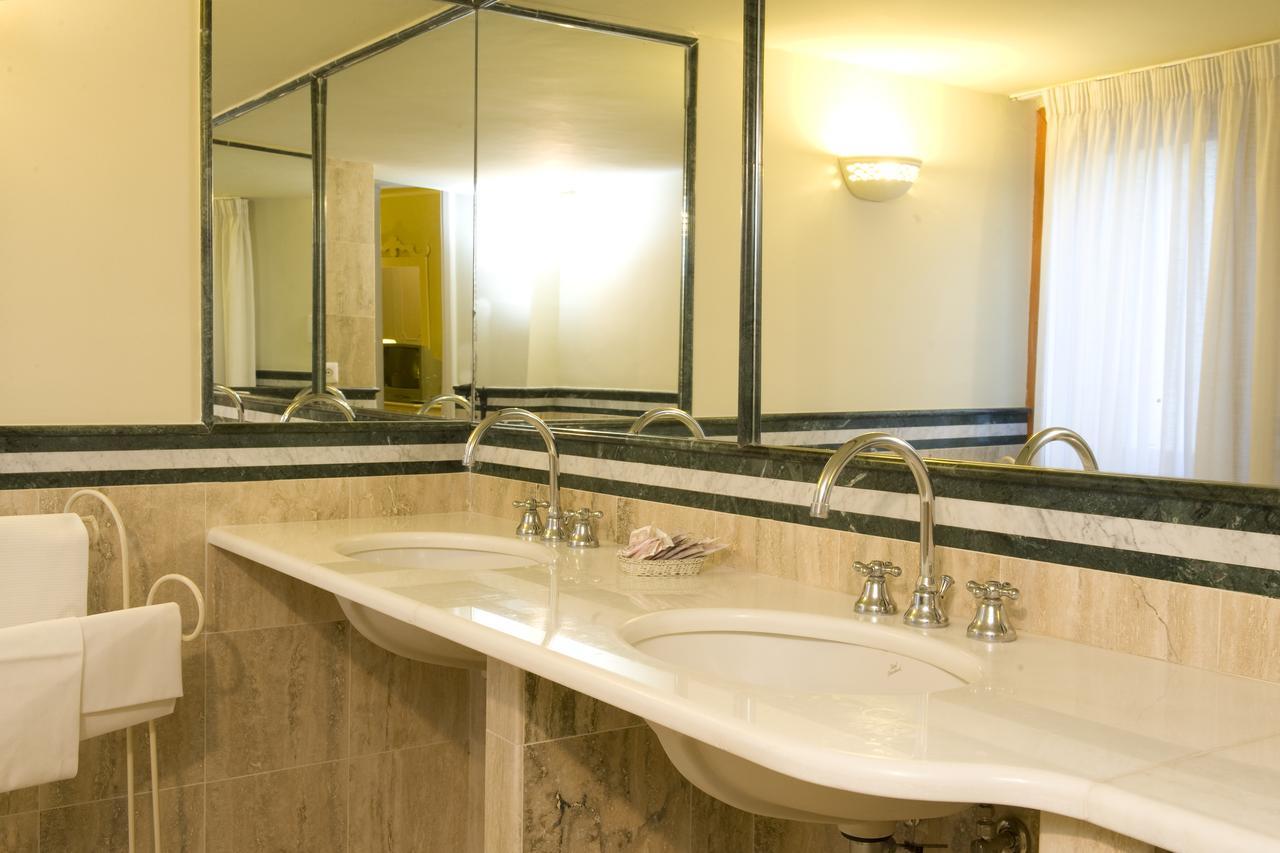 Double or Twin Room,148400014:JPEG